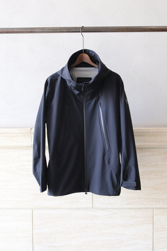 DESCENTE ALLTERRAIN 新作入荷
