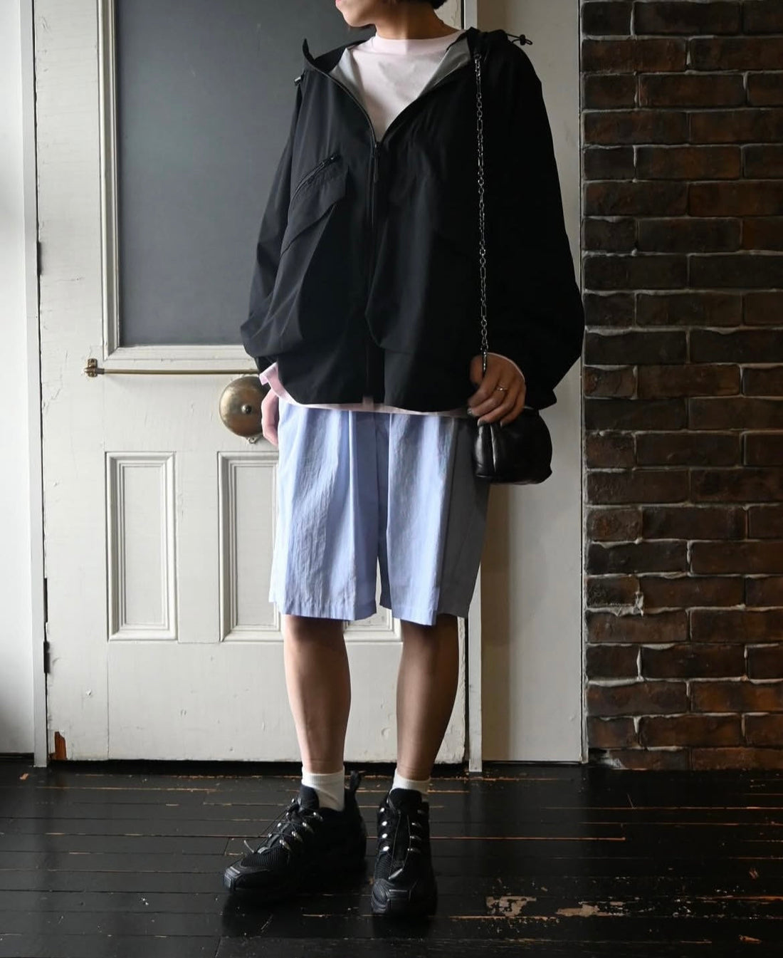 nagonstans 再入荷