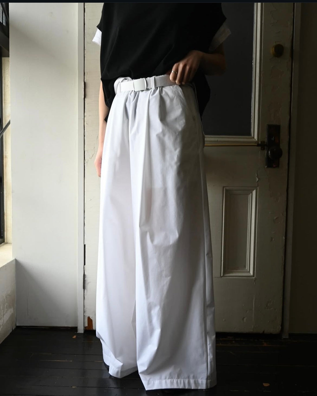 nagonstans 入荷