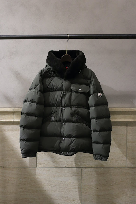 MONCLER 新作入荷