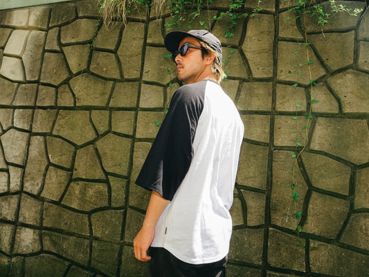 【TAT 2階】   CAPTAINS HELM 8月5日 月曜日 発売。