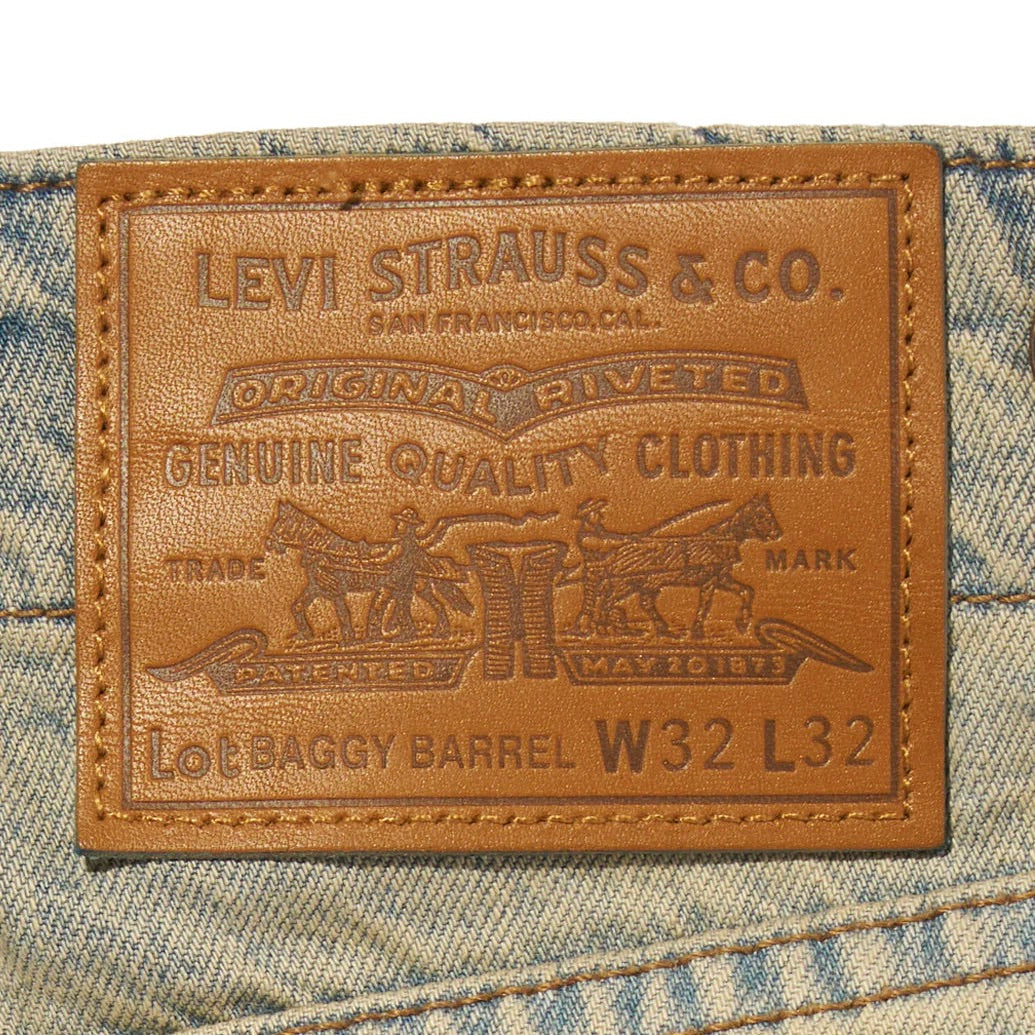 BAGGY BARREL JEANS