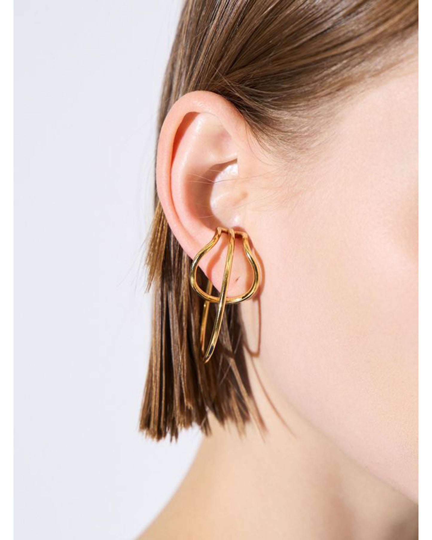 CIRCLE EAR CUFF