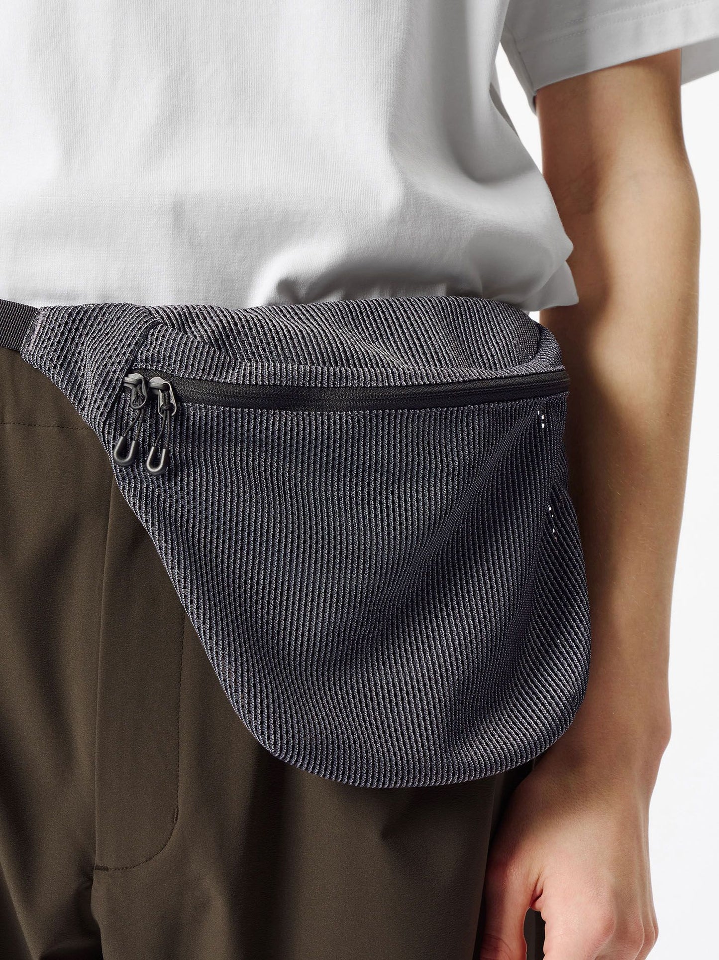 Tonalith Mesh Sacoche Bag