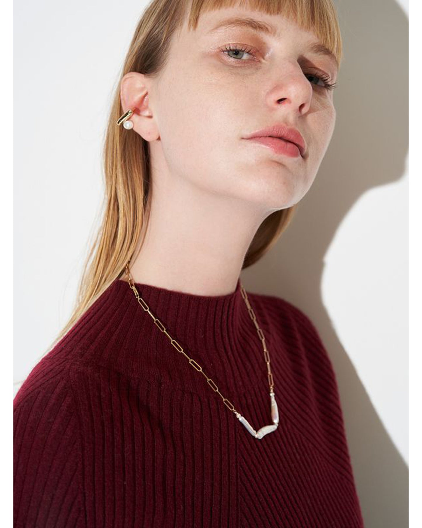 STICK PEARL NECKLACE