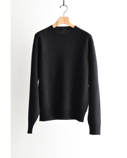ラムズウール クルーネックニット BLACK