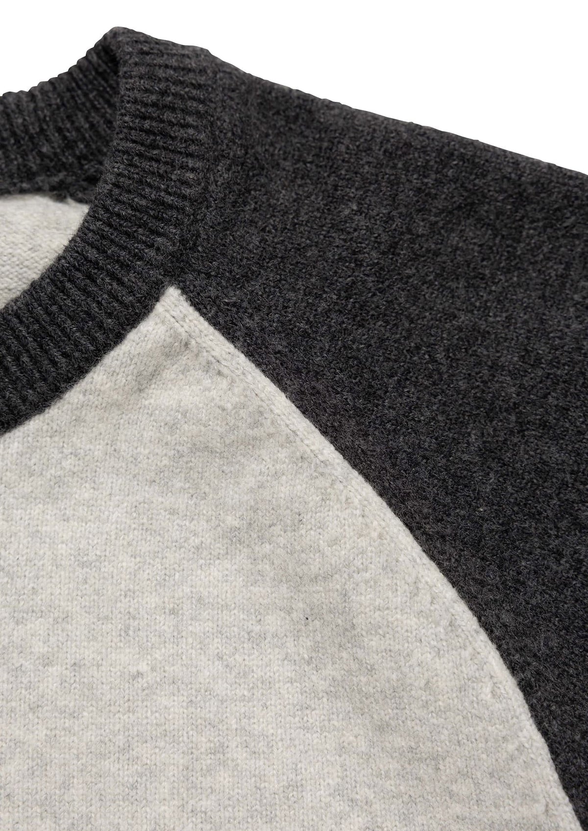 IAN / SWEATER / NYCO