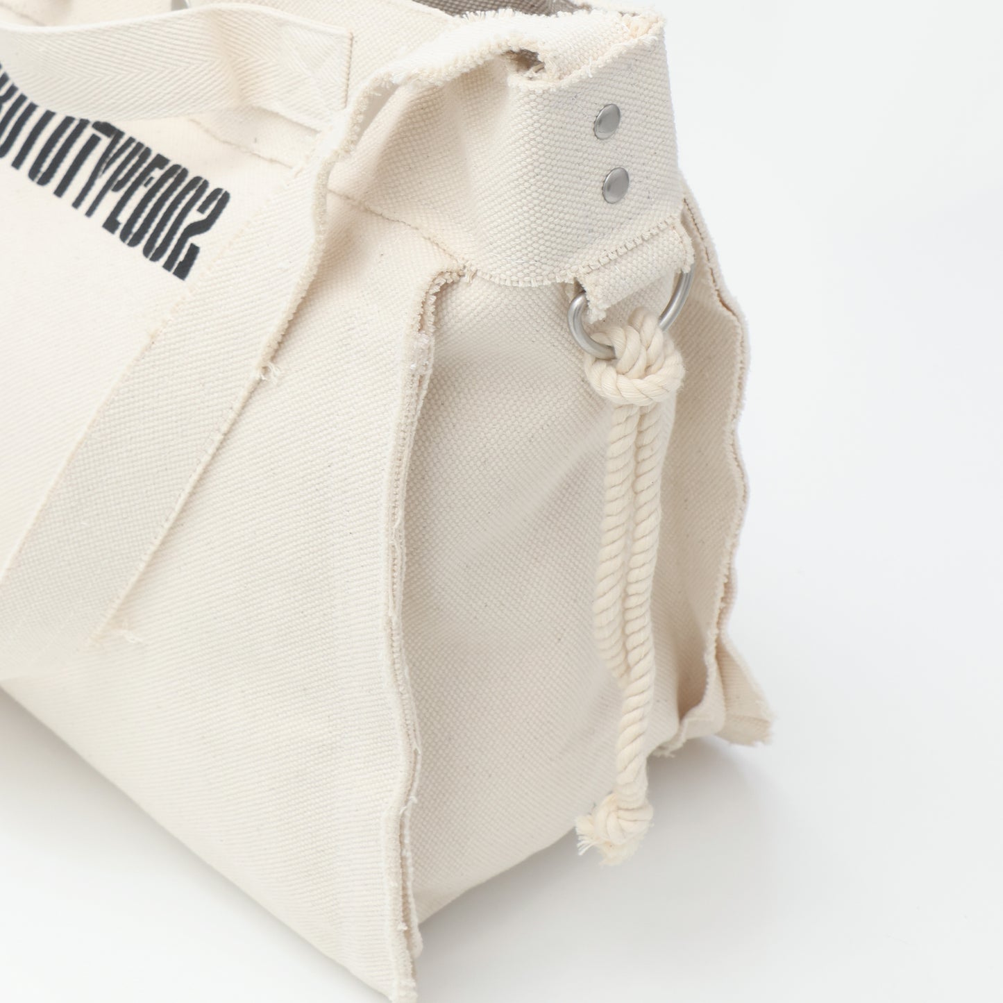 PROTOTYPE002