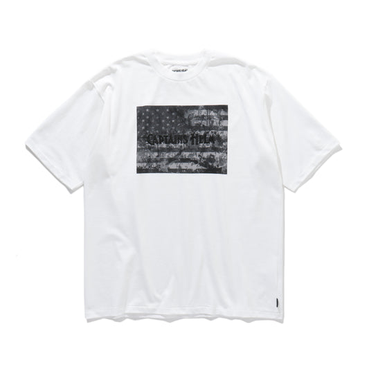 CAPTAIN'S FLAG TEE