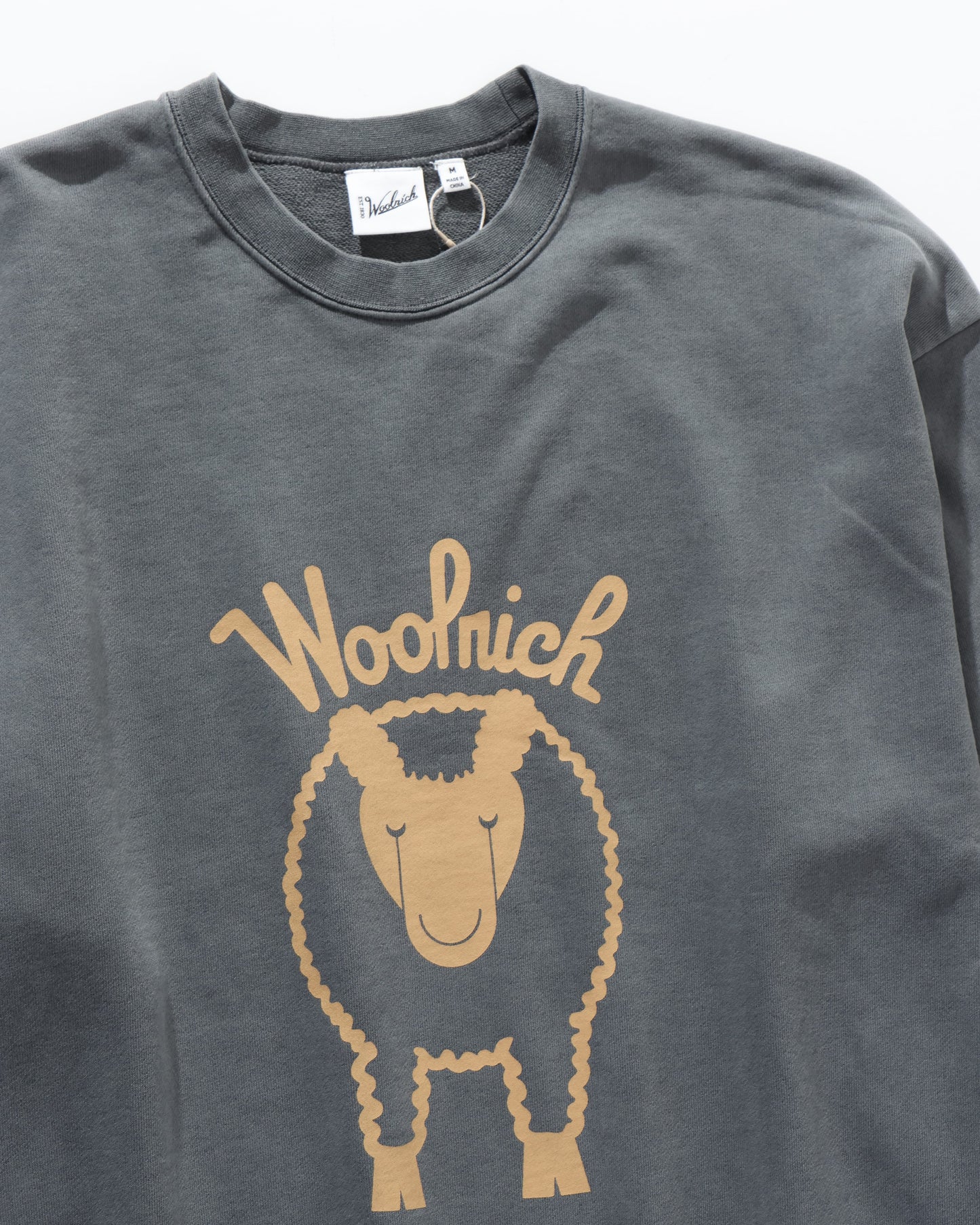 SHEEP SWEATSHIRT