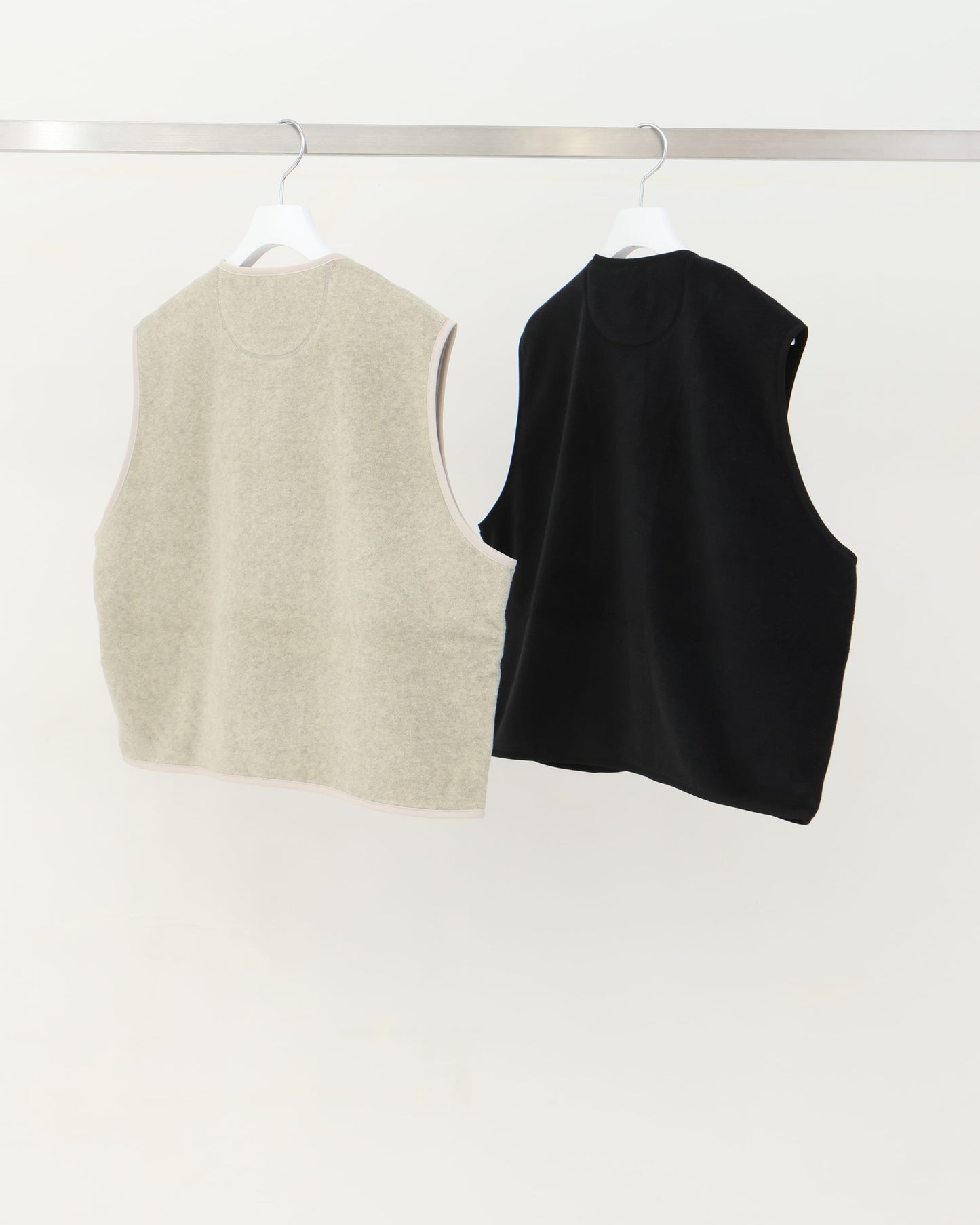 FLEECE COLLARLESS VEST