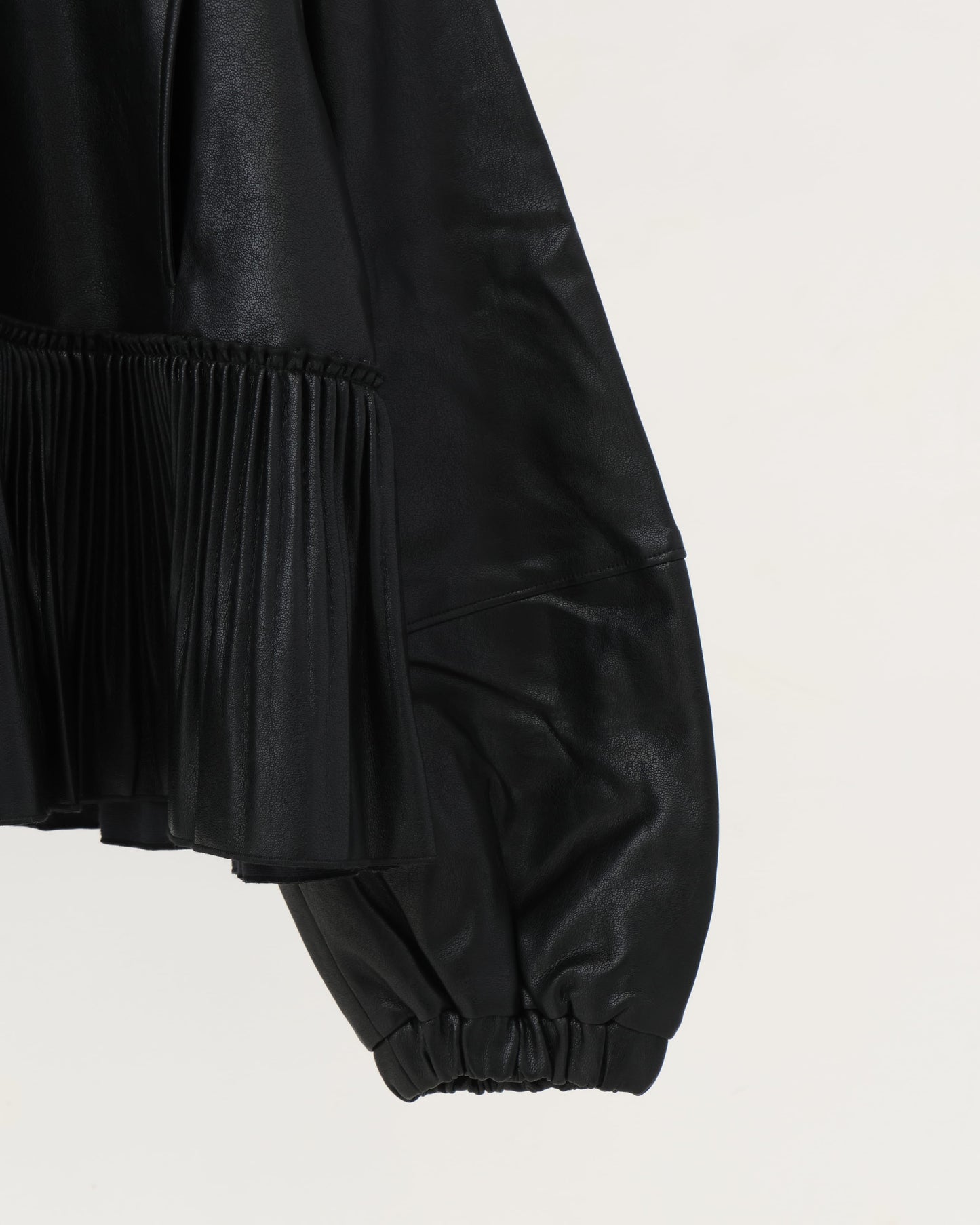 pleated fake leather blouson