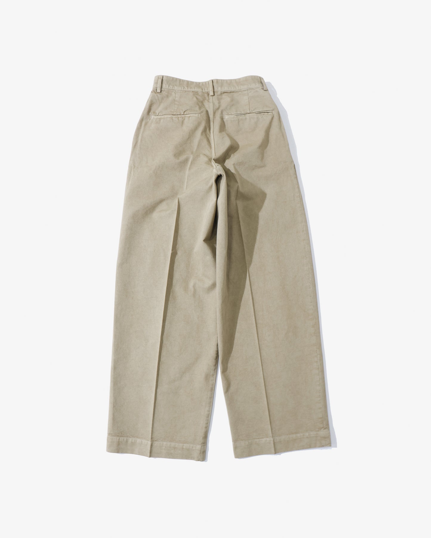 GARMENT-DYED FINX LIGHT CHINO ONE-TUCK WIDE PANTS