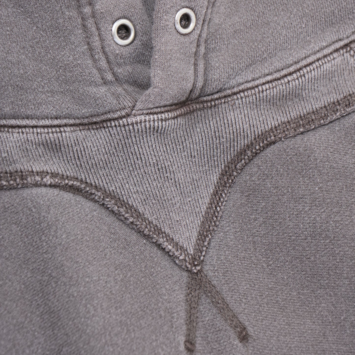 PIGMENT DYE HOODIE