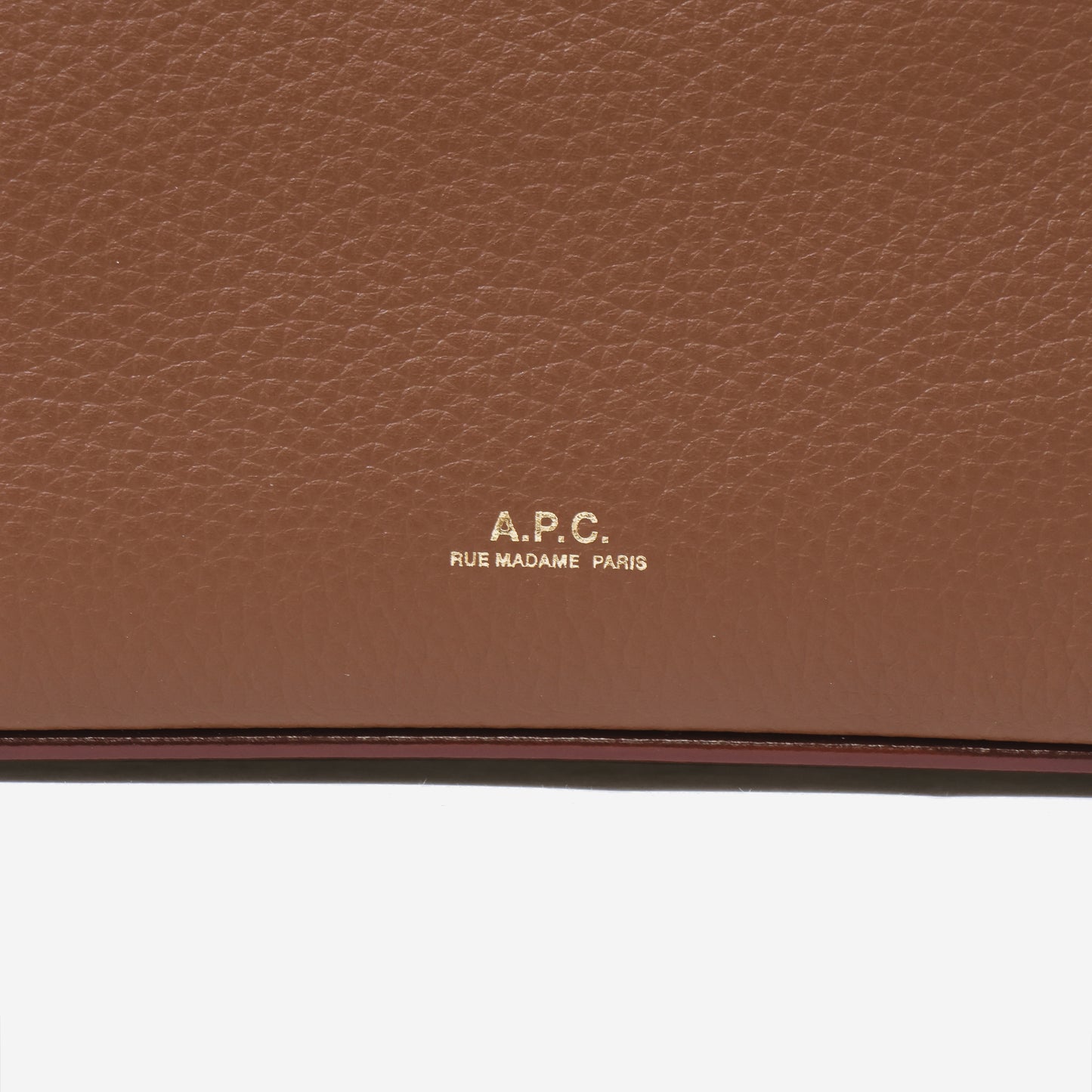 Vera ショルダーバッグ