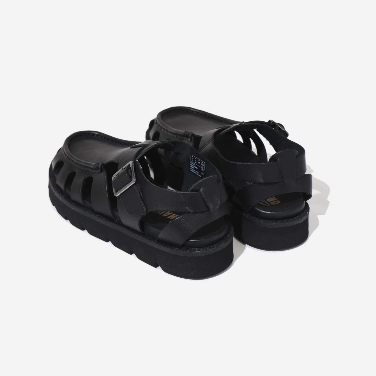 Meare Buckle
