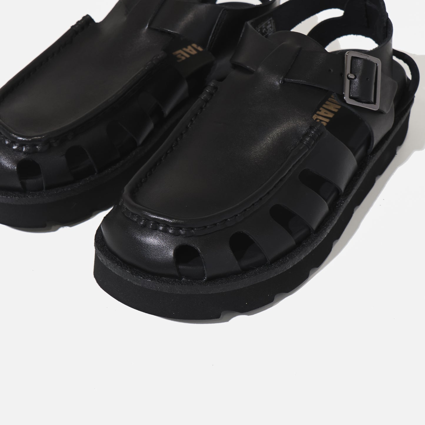 Meare Buckle