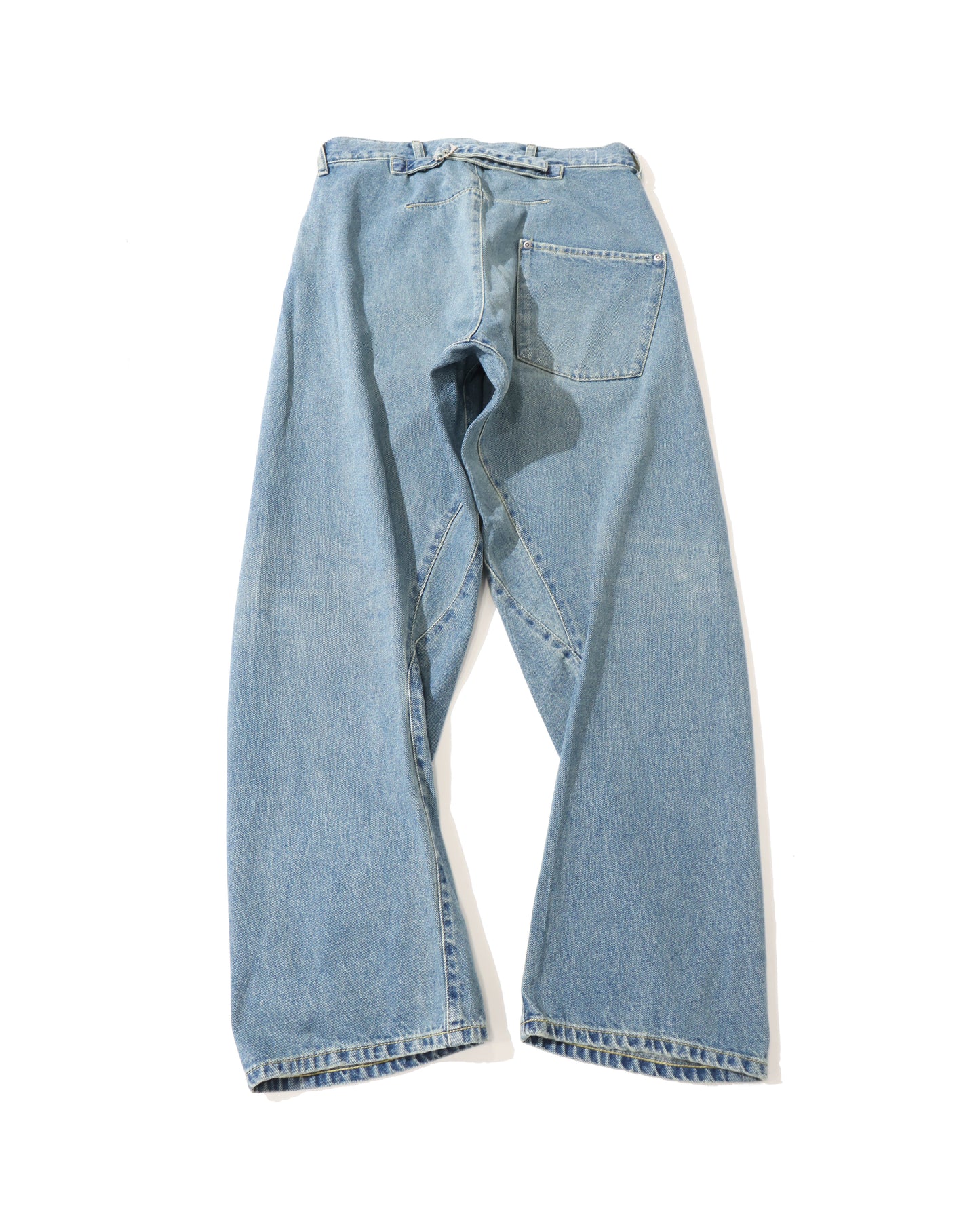 BACK CINCH JEANS