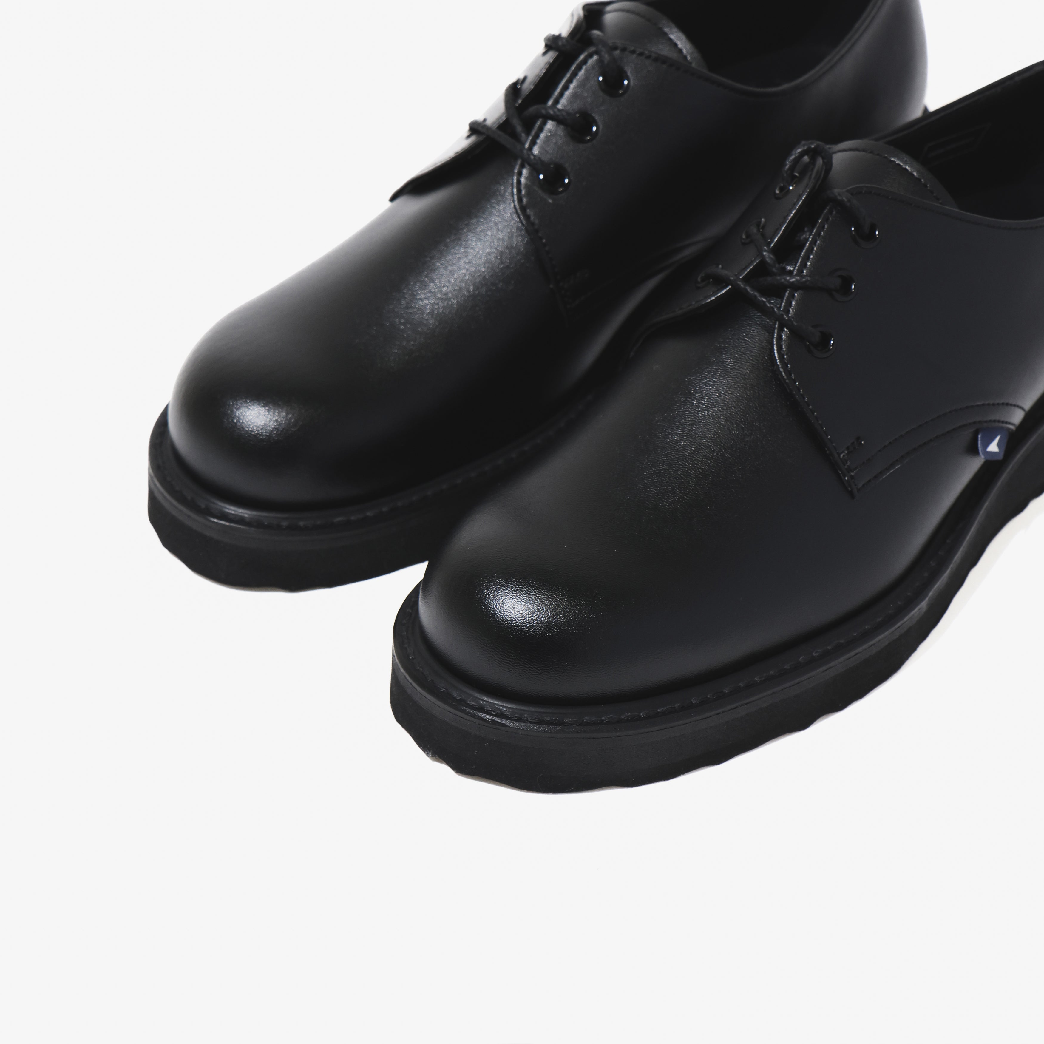 DWU 3HOLE SHOES – TIME AFTER TIME