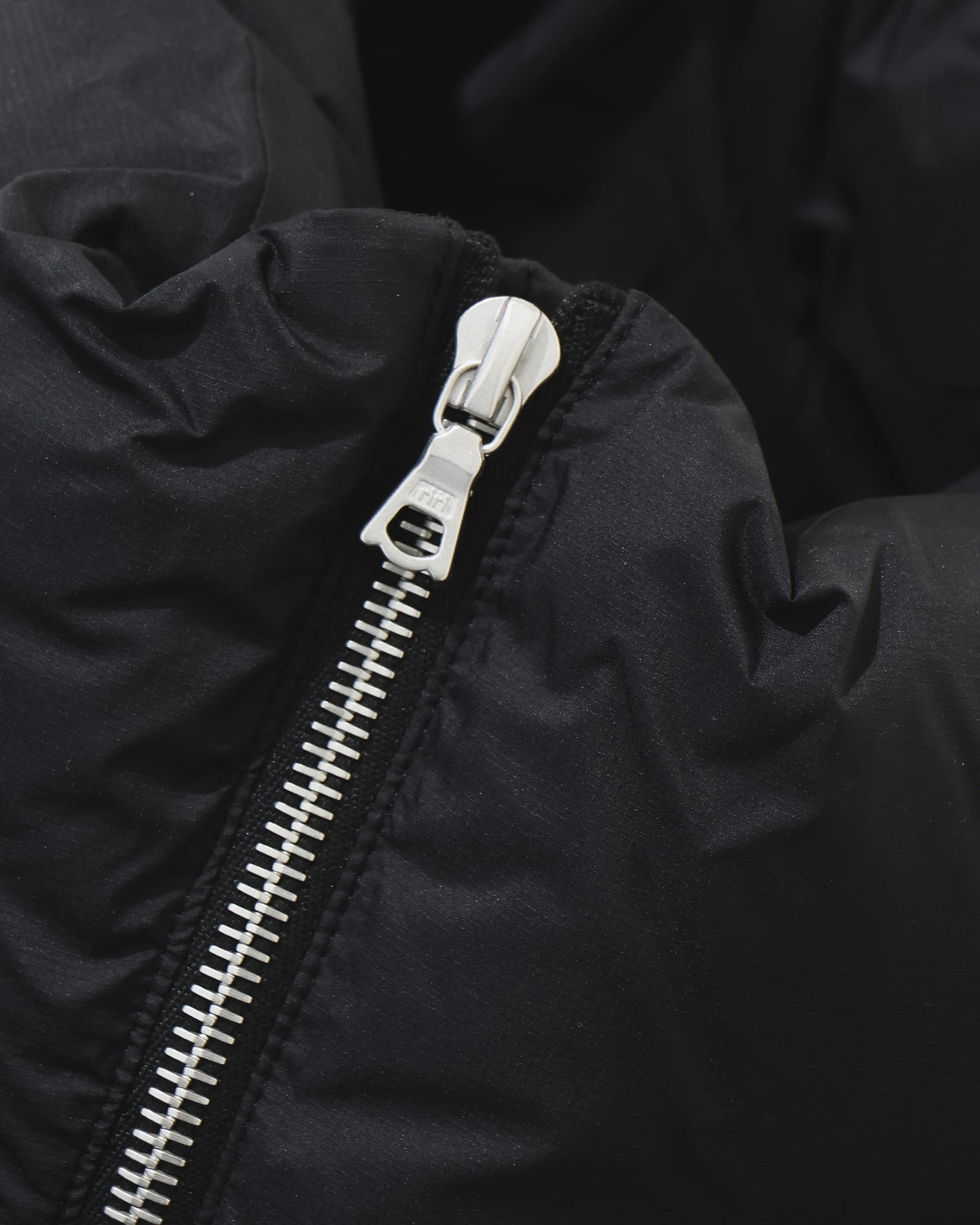 SUPER LIGHT NYLON RIPSTOP DOWN BLOUSON BLACK