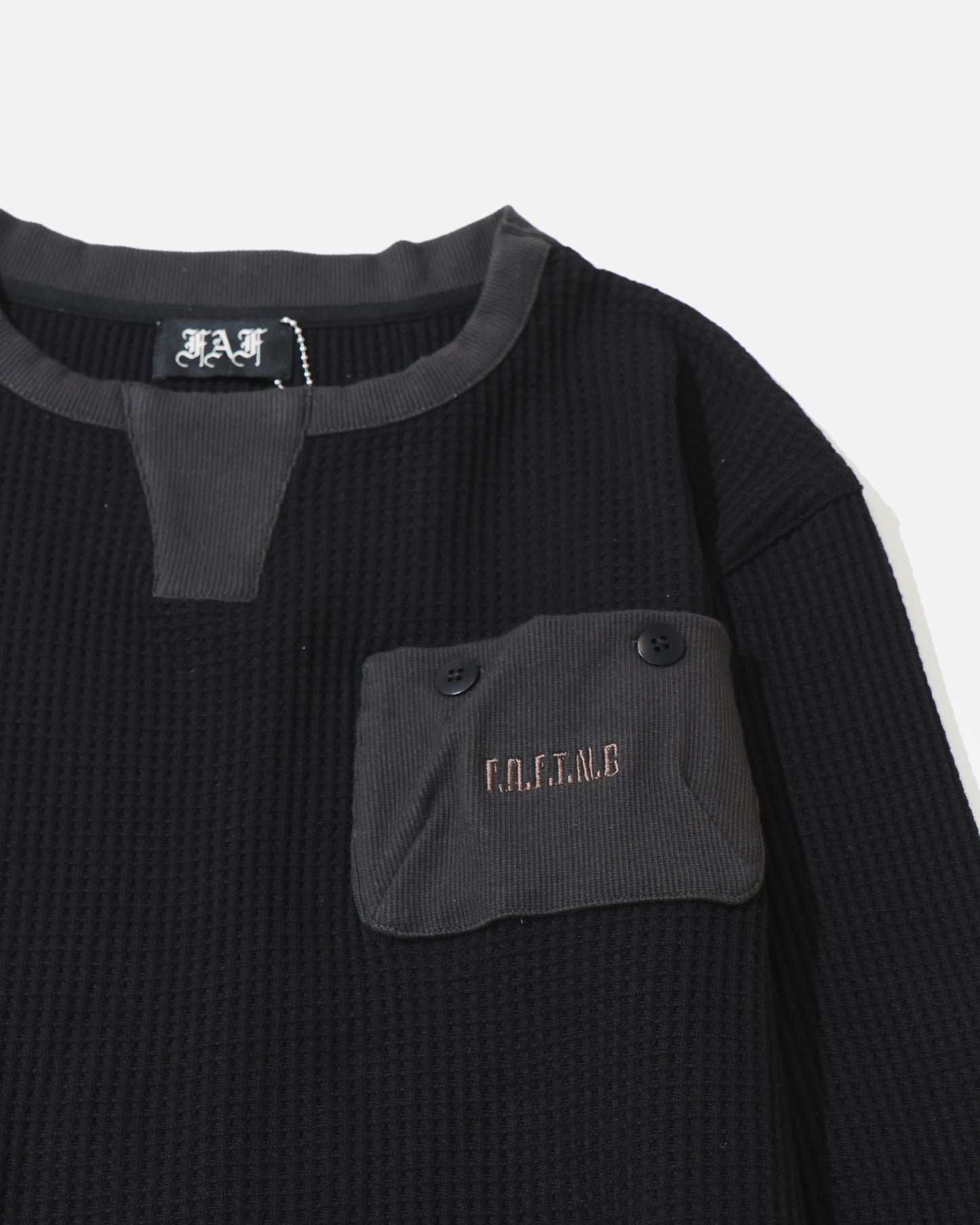 Pacis (Thermal Henley neck)