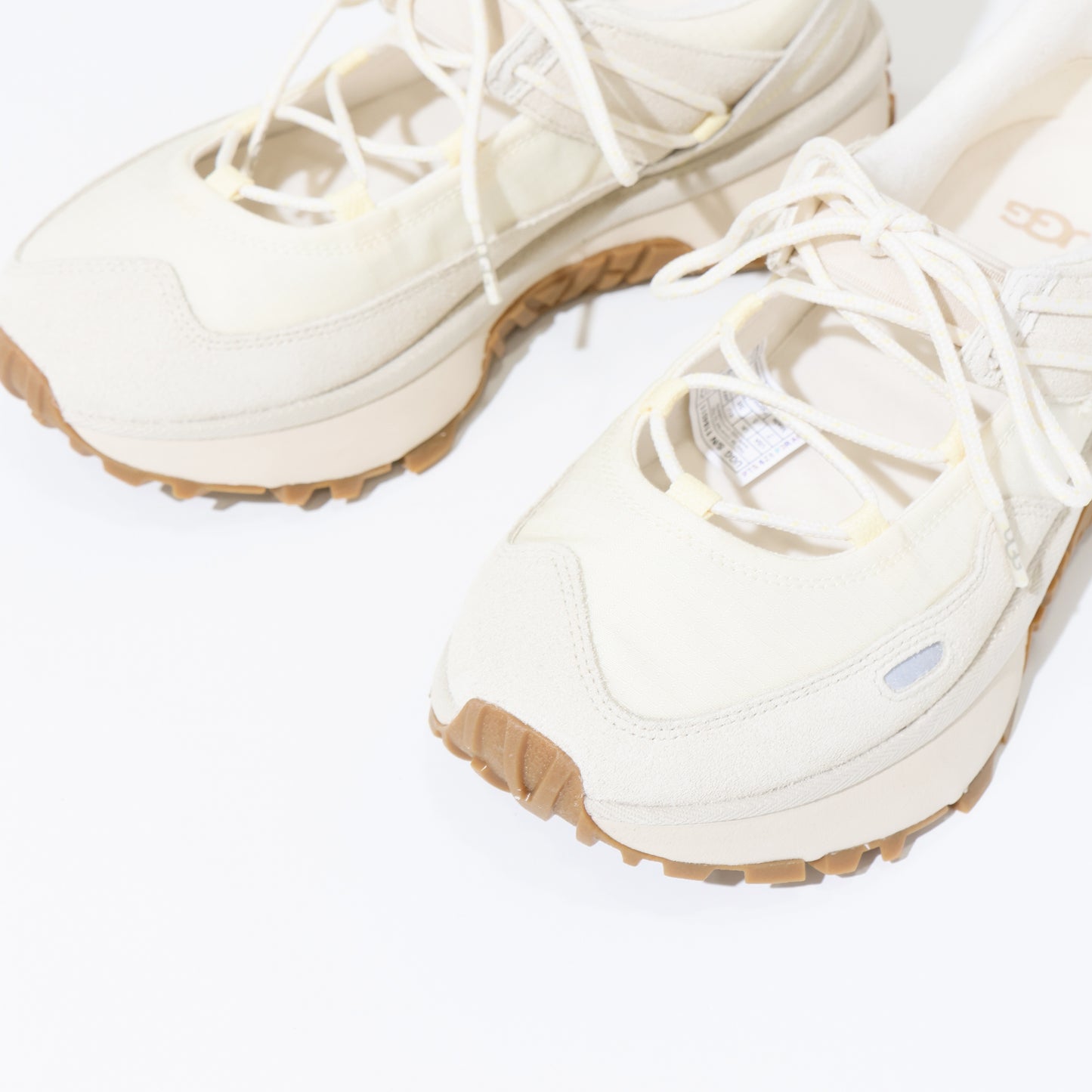 W RETROFI LOW BALLET SNEAKER