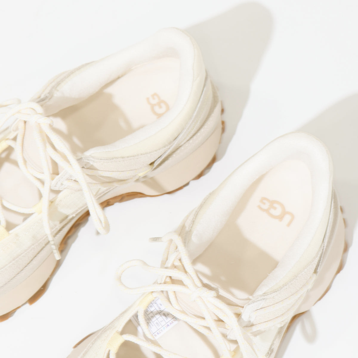 W RETROFI LOW BALLET SNEAKER