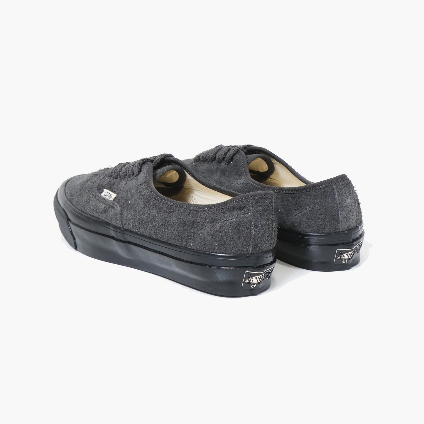 Lx Authentic 44