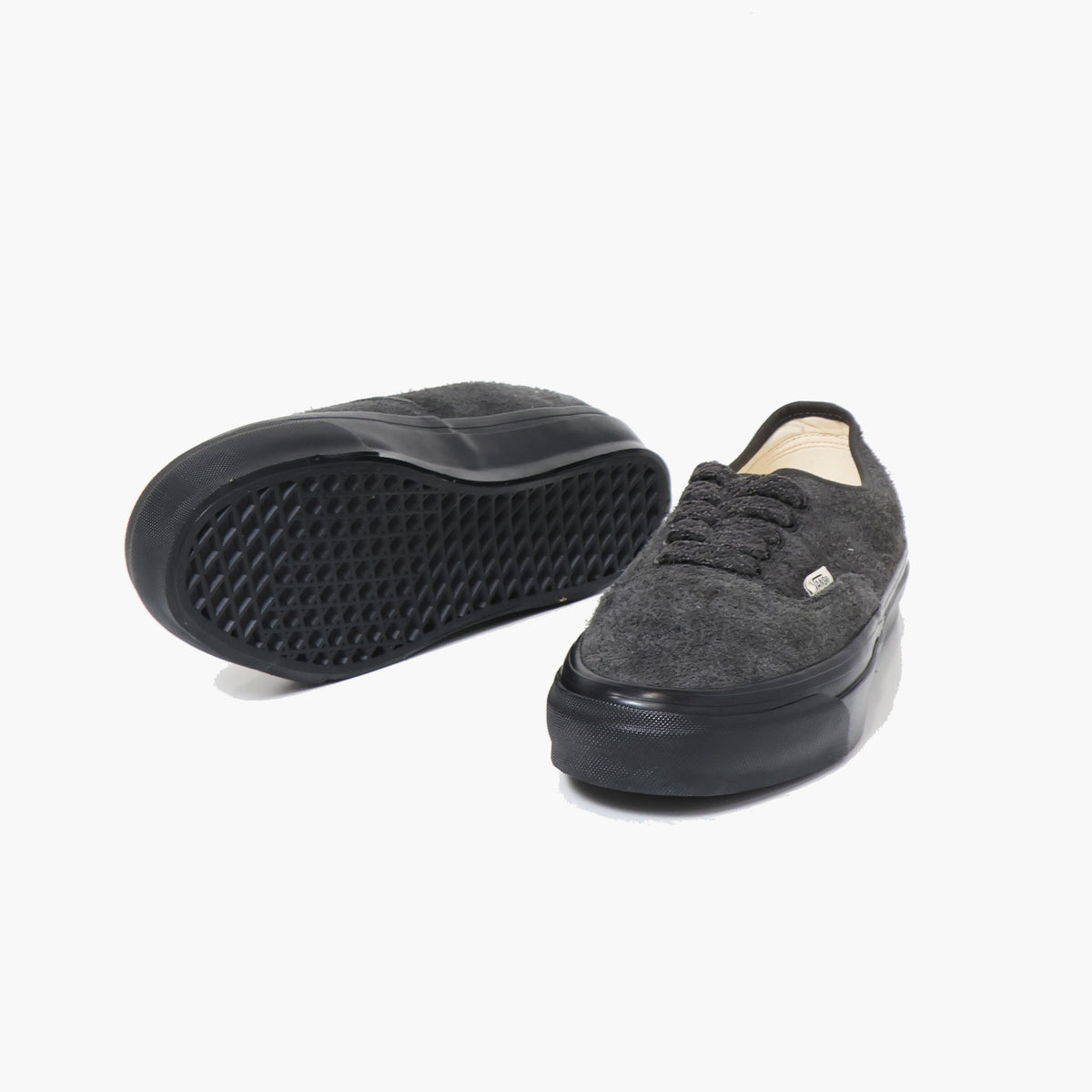 Lx Authentic 44