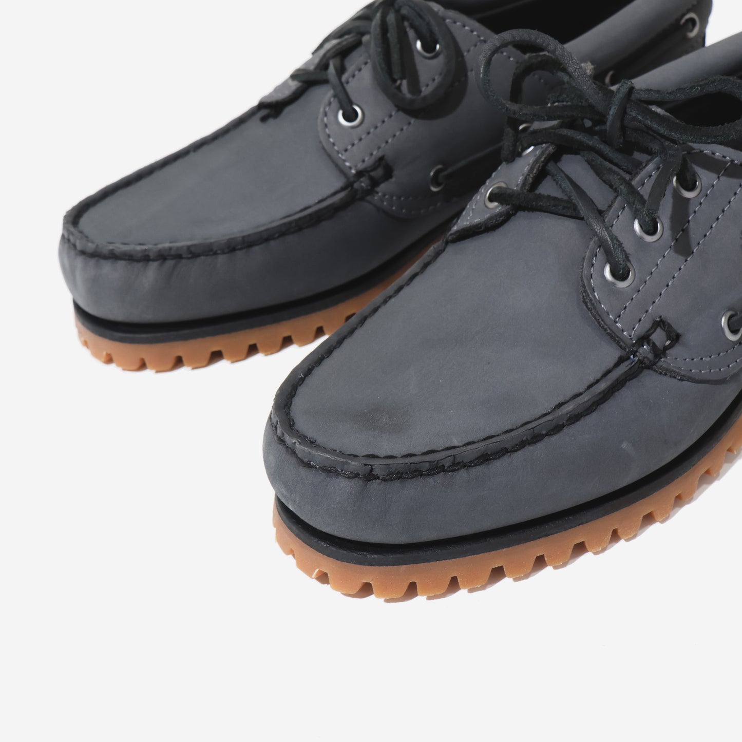 AUTHENTIC BOAT SHOE
