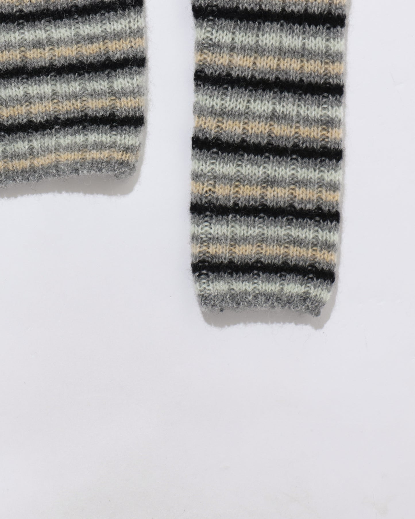 SHETLAND WOOL CASHMERE RIB KNIT CREW-NECK CARDIGAN