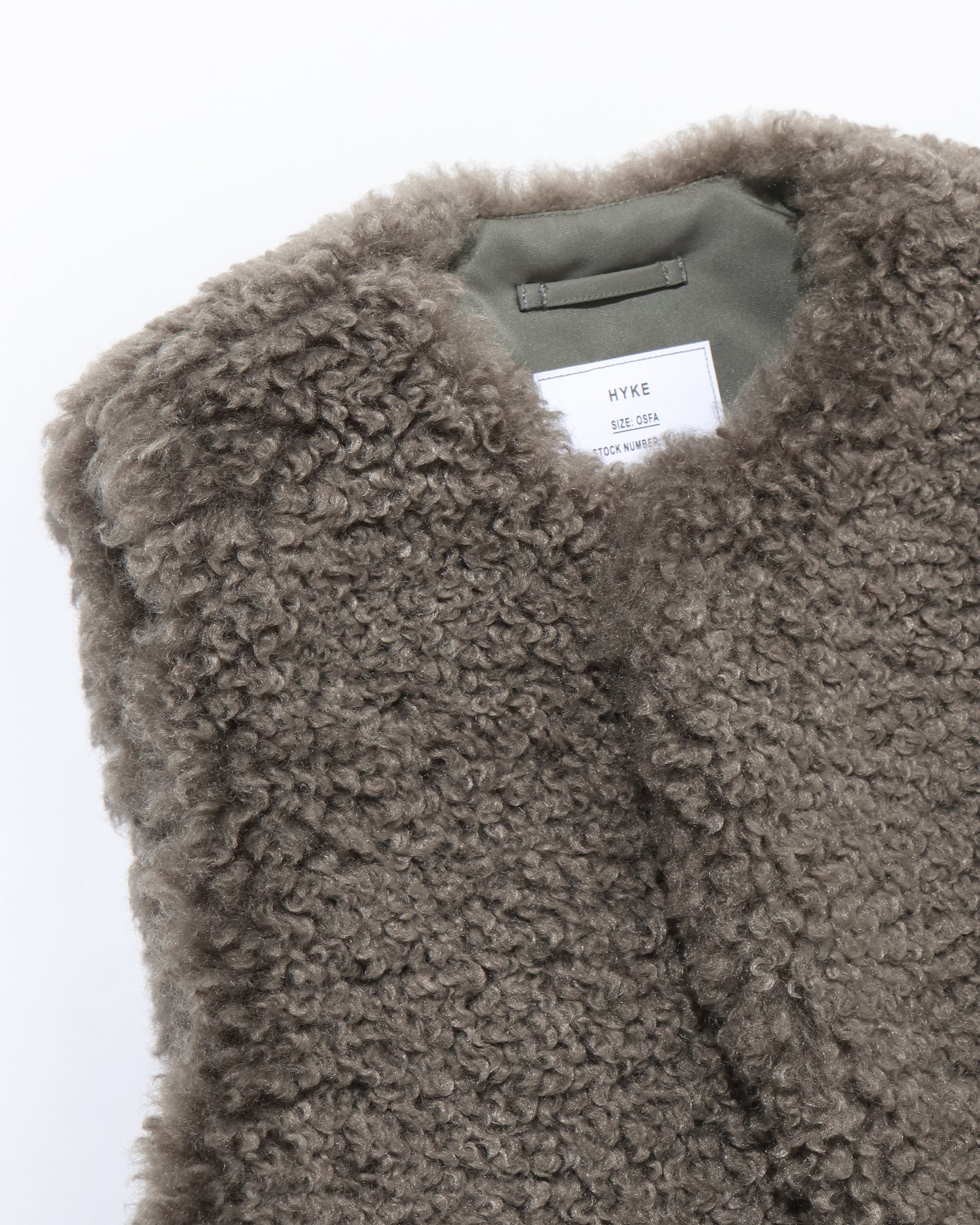 FAUX SHEARLING CROPPED VEST 17524