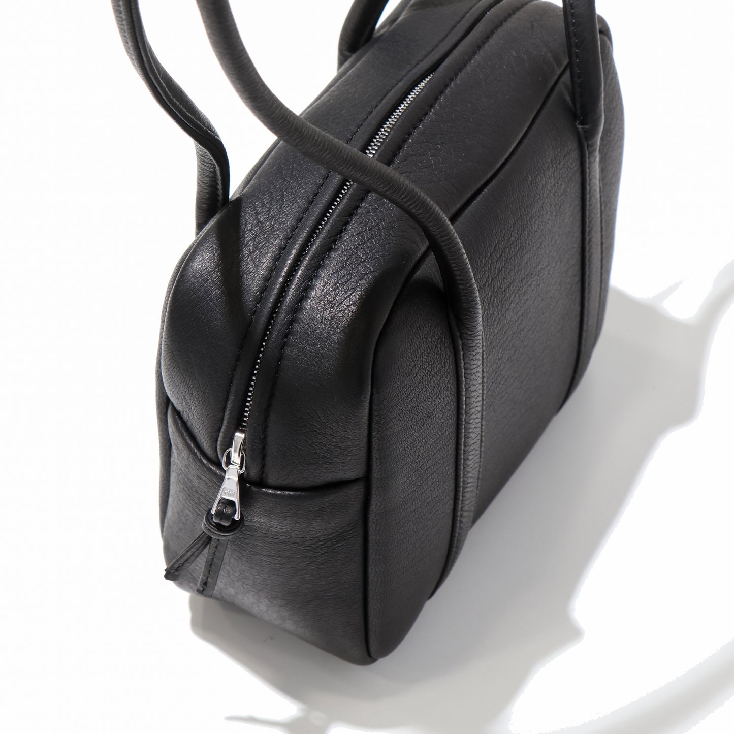 SQUARE BOSTON LONG HANDLE : MINI