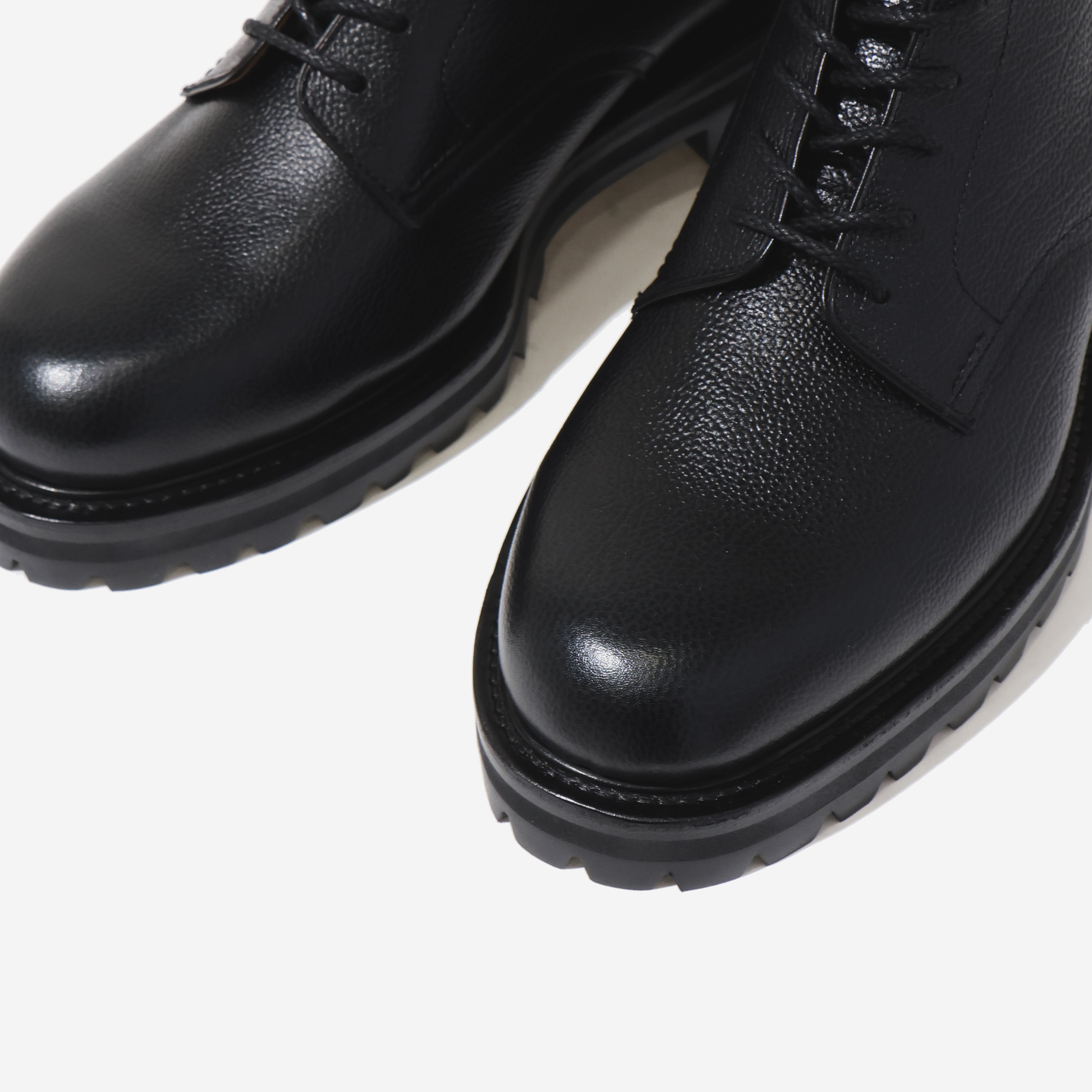Lace-up Shoes in Grain Leather BLACK – TIME AFTER TIME