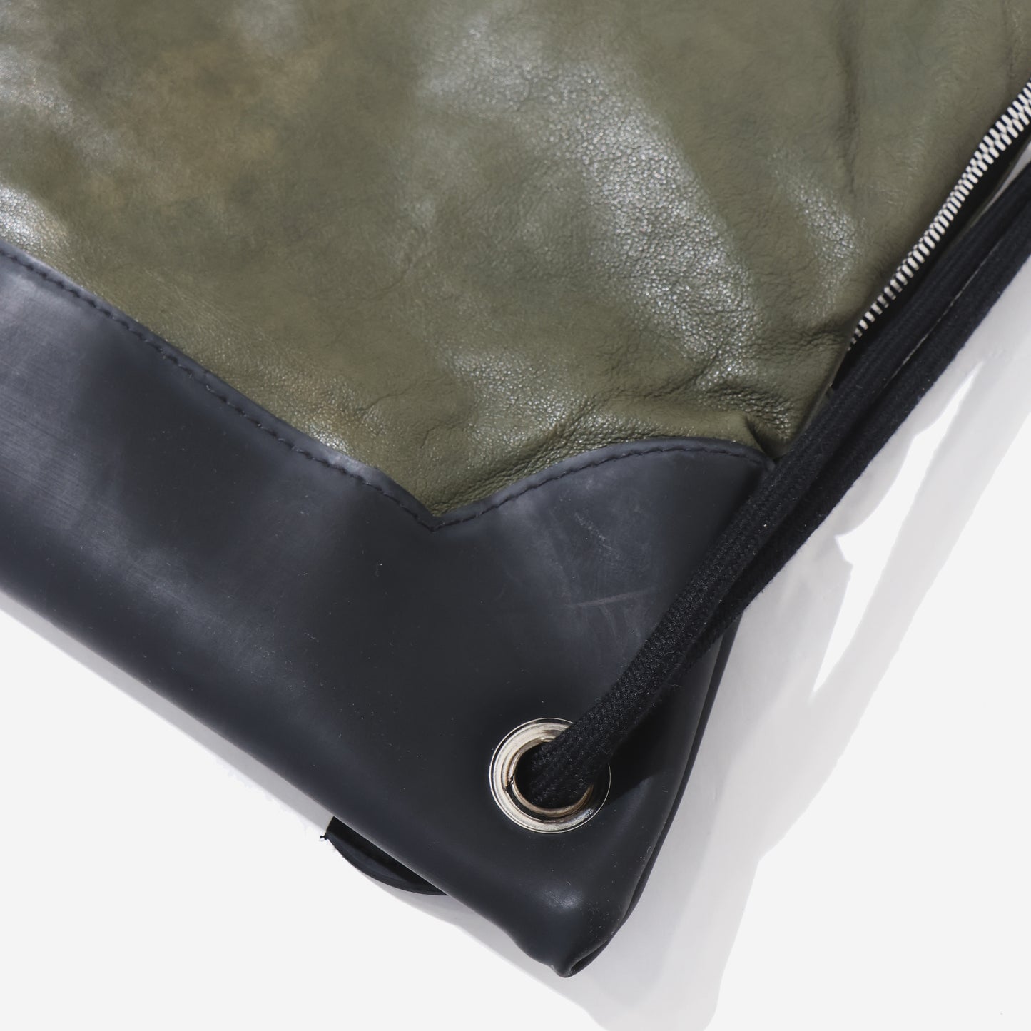 ZA1  BACKPACK  INTERBREED FULL GRAIN  KHAKI