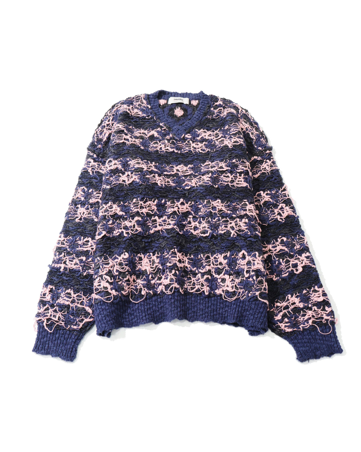 "Odd Hotel's Carpet" V-neck Pullover Knit