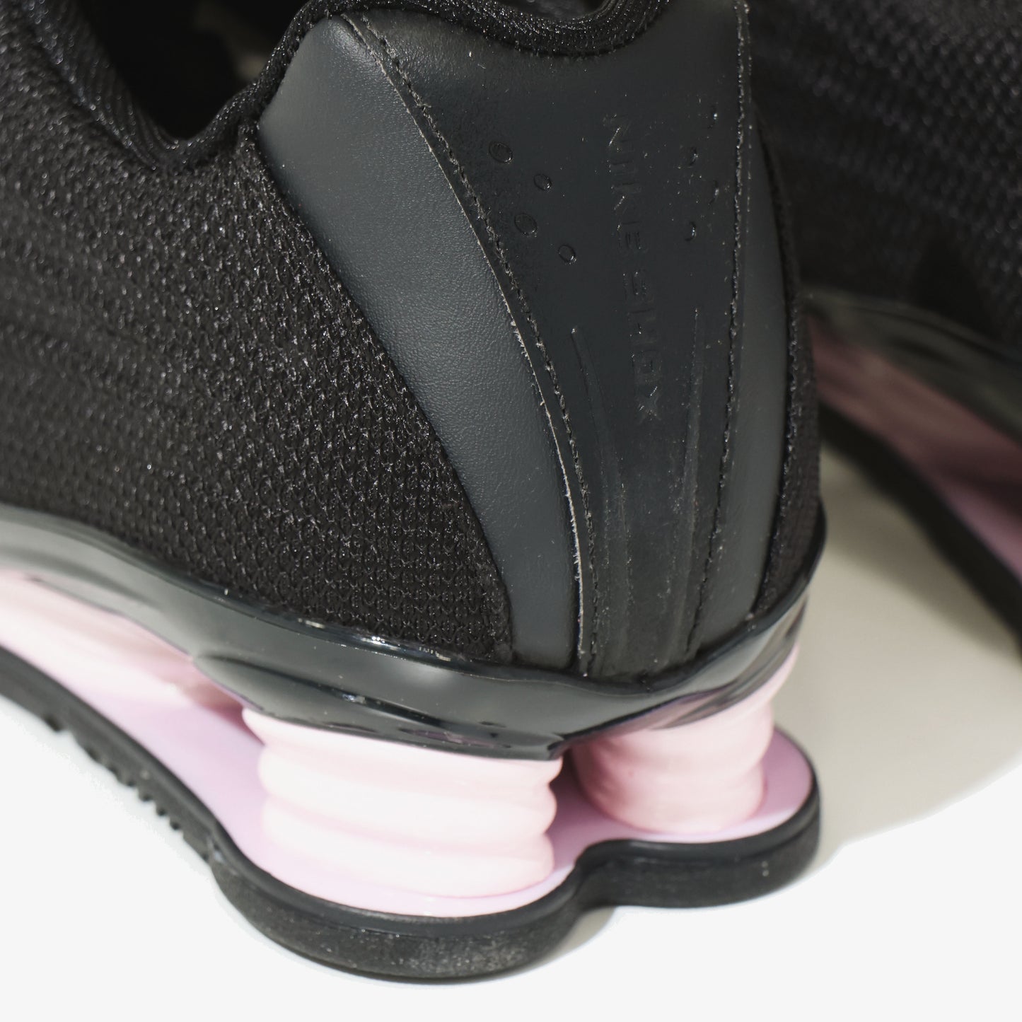 W NIKE SHOX Z