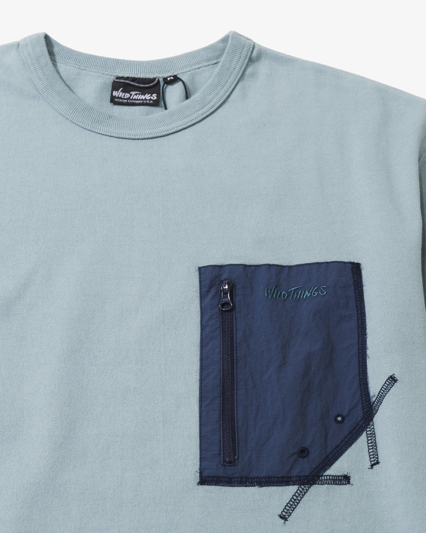 ROUND BODY CAMP POCKET TEE