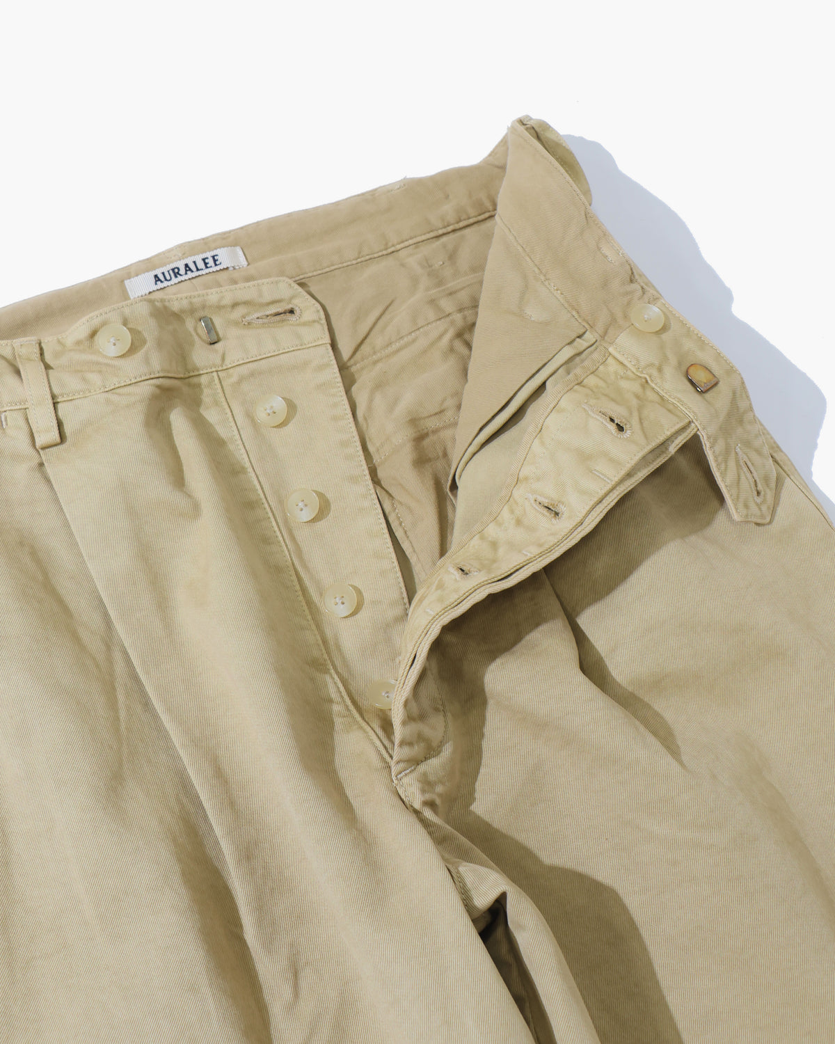 GARMENT-DYED FINX CHINO ONE-TUCK WIDE PANTS LIGHT BEIGE