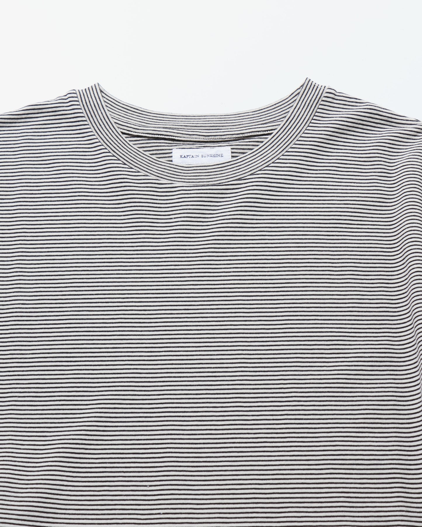 Hard Twisted Stripe Jersey Half-sleeve Tee  BLACK PIN STRIPE