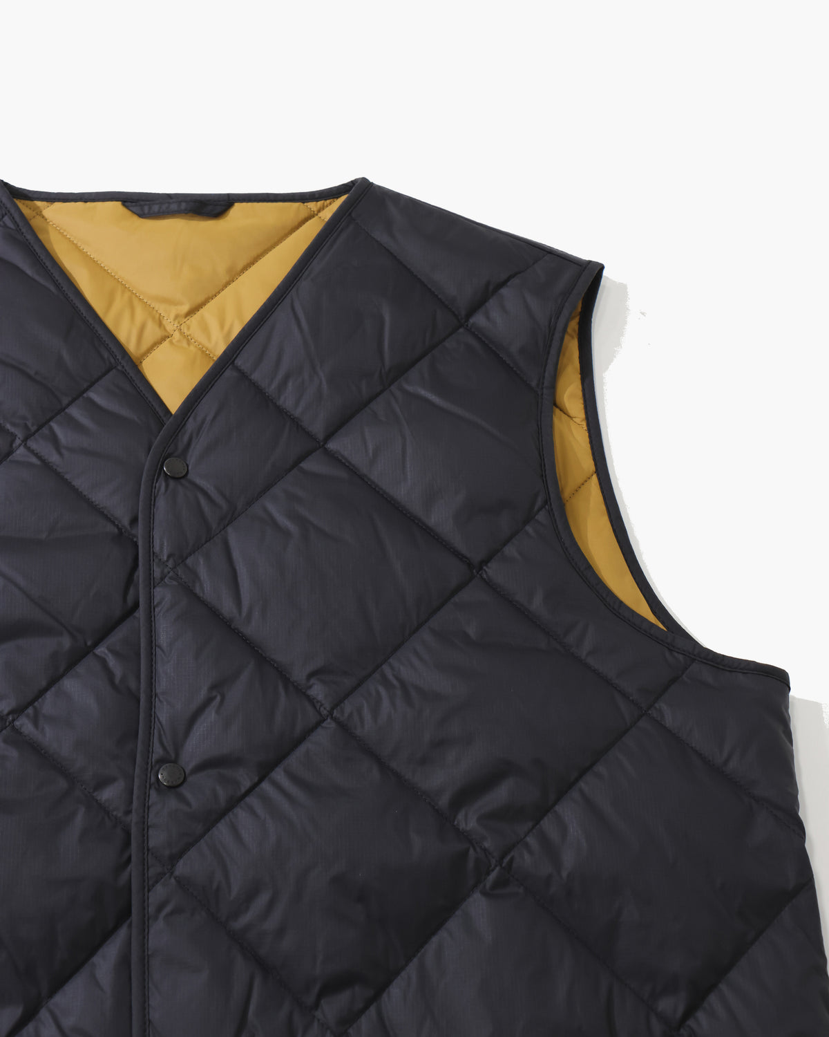 Lightweight Down Reversible Liner