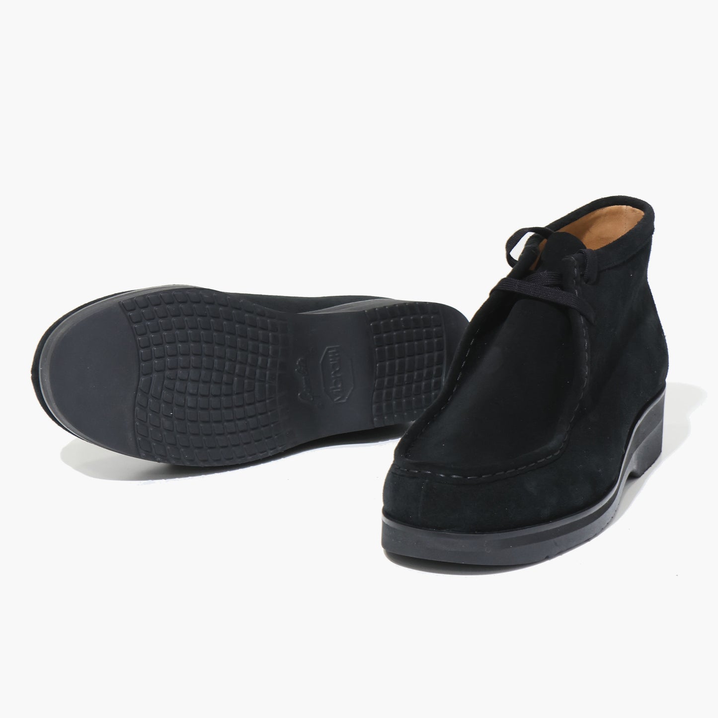 Tyrolean shoes in Suede leather(middle cut type)