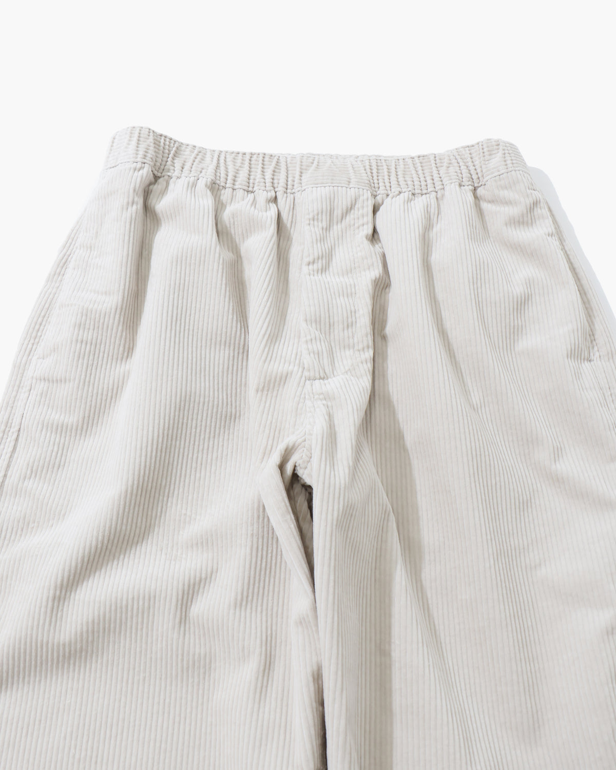 EASY STRAIGHT PANTS