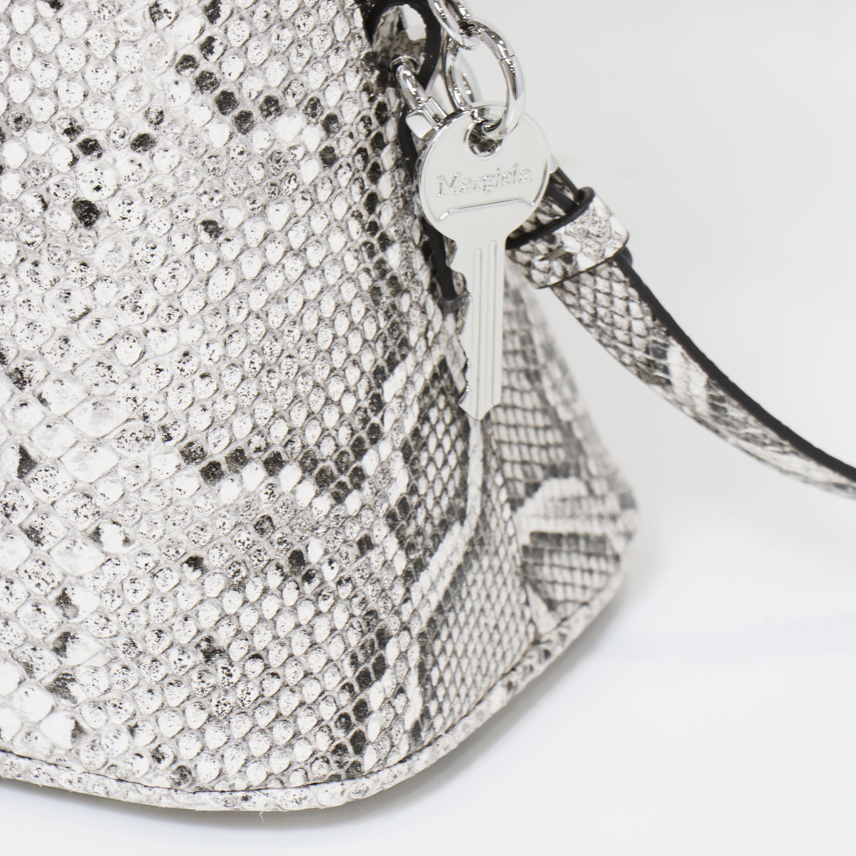SB1WG0092  BAG