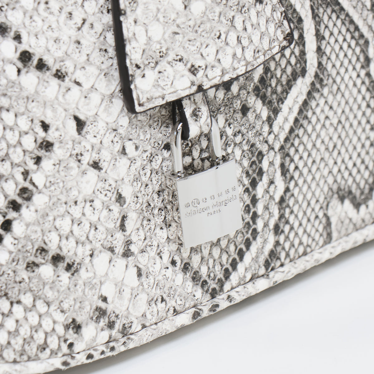 SB1WG0092  BAG