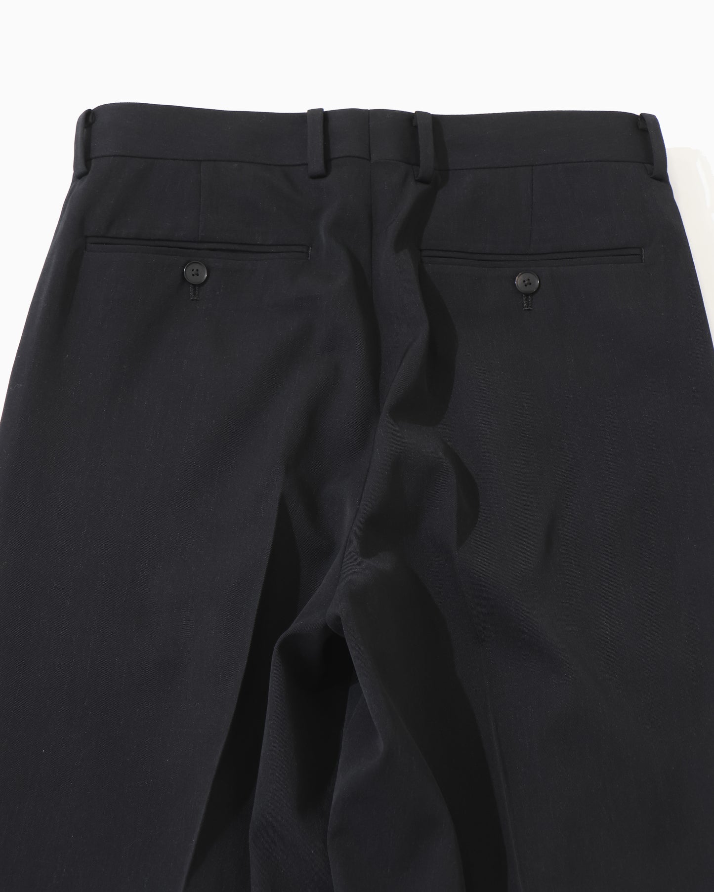 LIGHT WOOL MAX GABARDINE TWO-TUCK SLACKS TOP BLACK