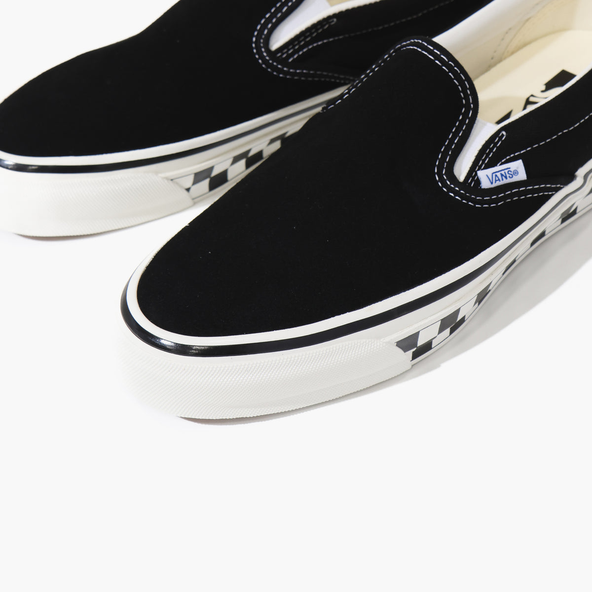 Lx Classic Slip-On