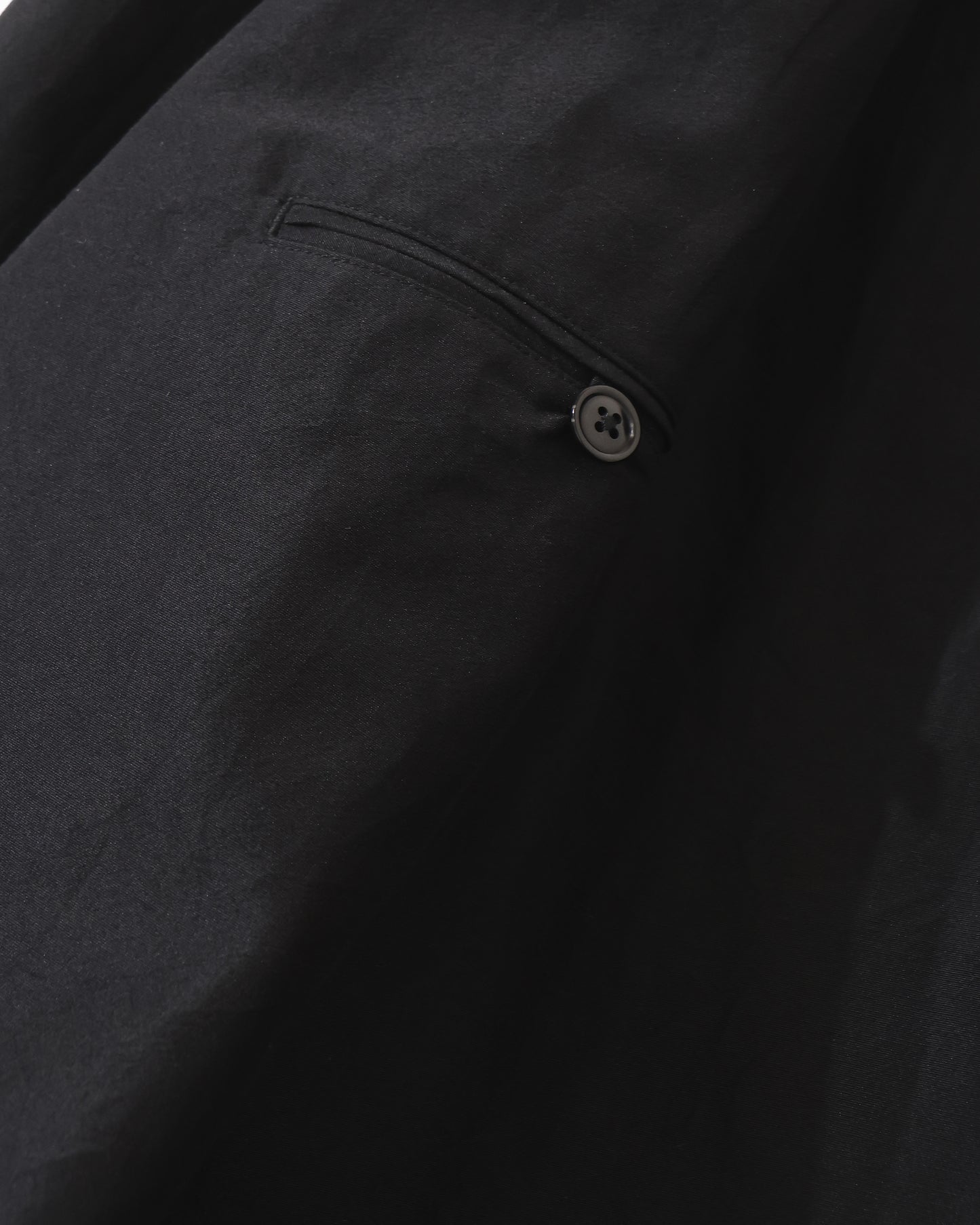 Silk-Wo-Co Peaked Lapel Cardigan Jacket Black