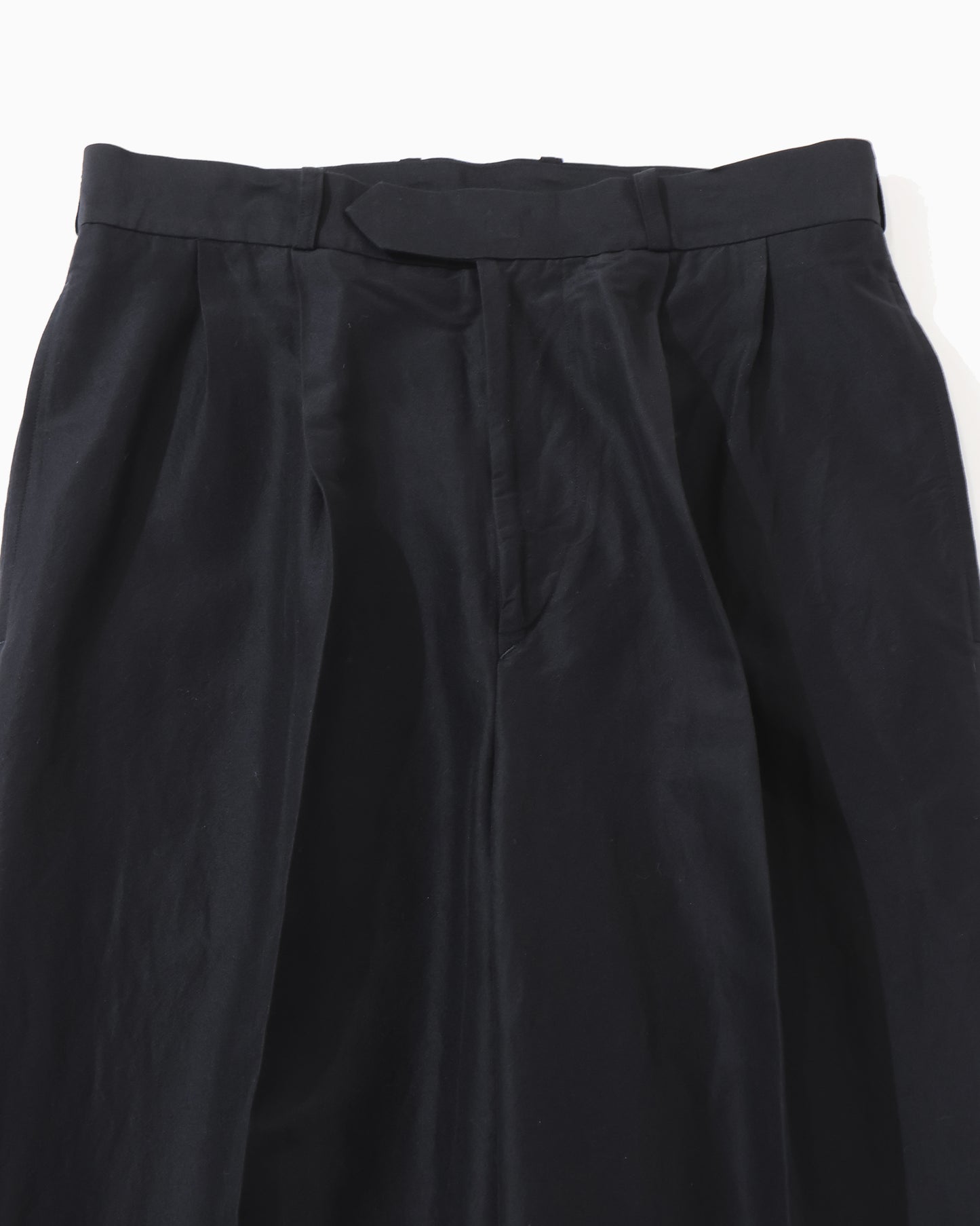 Silk-Wo-Co Two-tuck Slacks Black