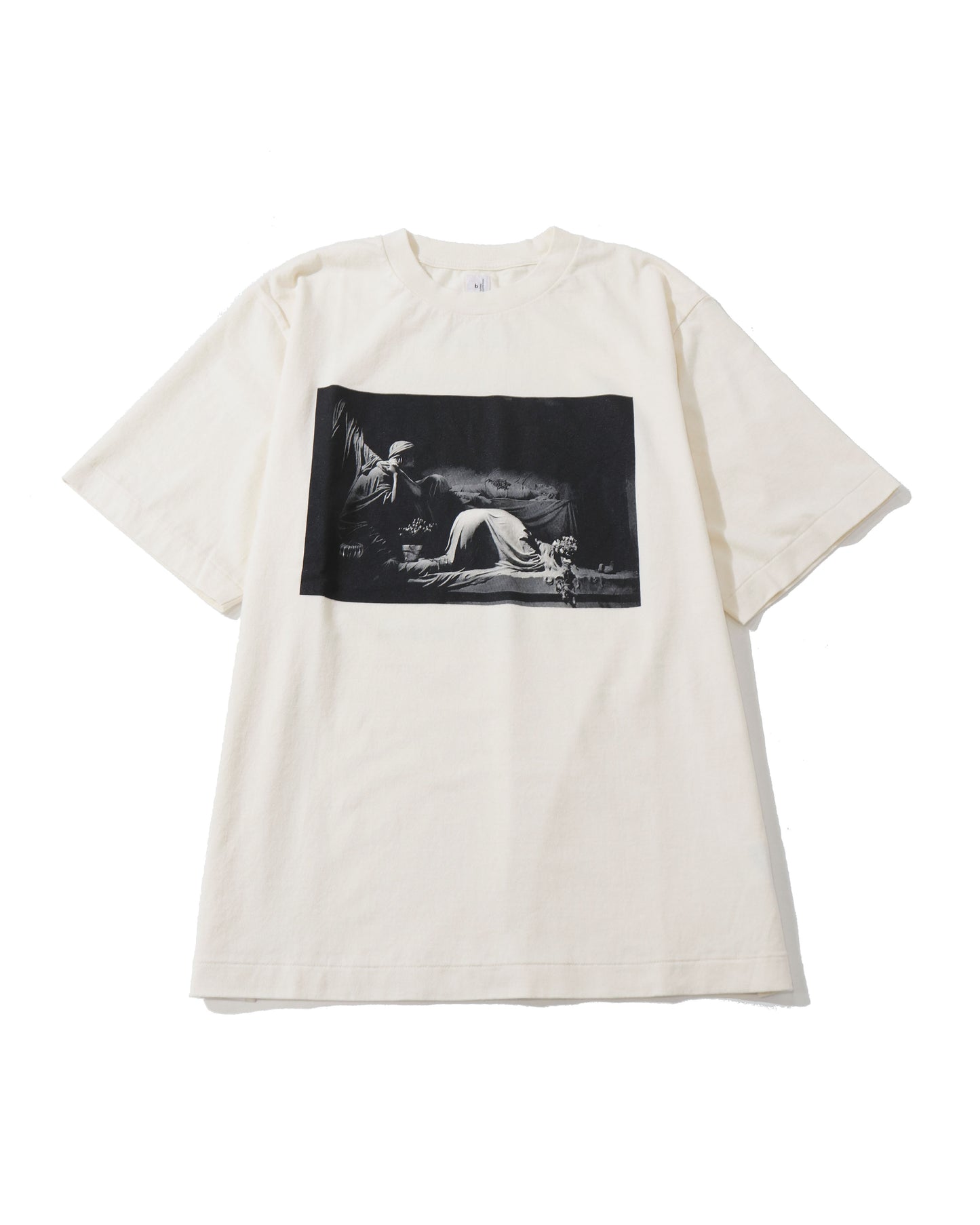 JD CLOSER Photo STANDARD Ivory